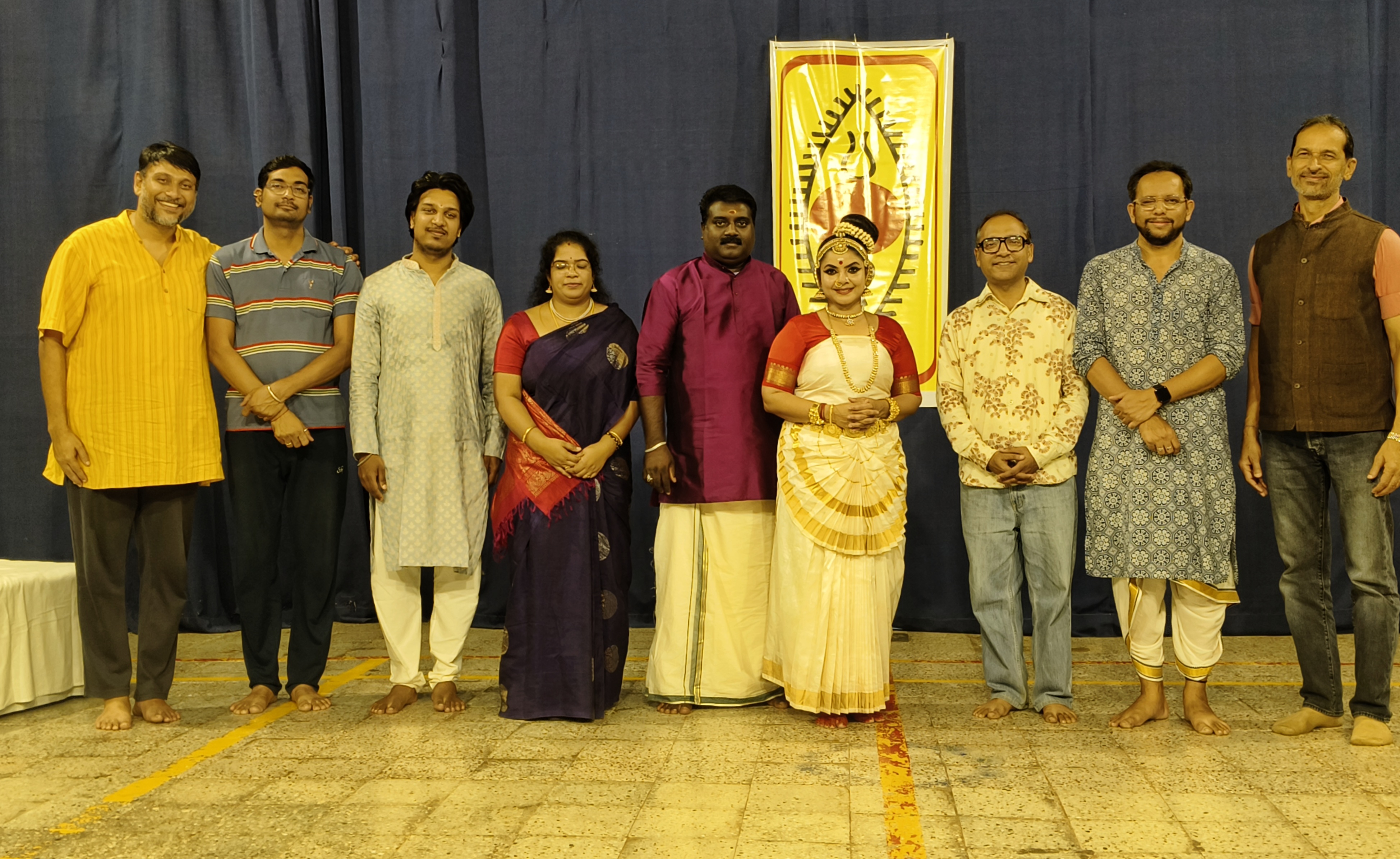Mohiniyattam Performance